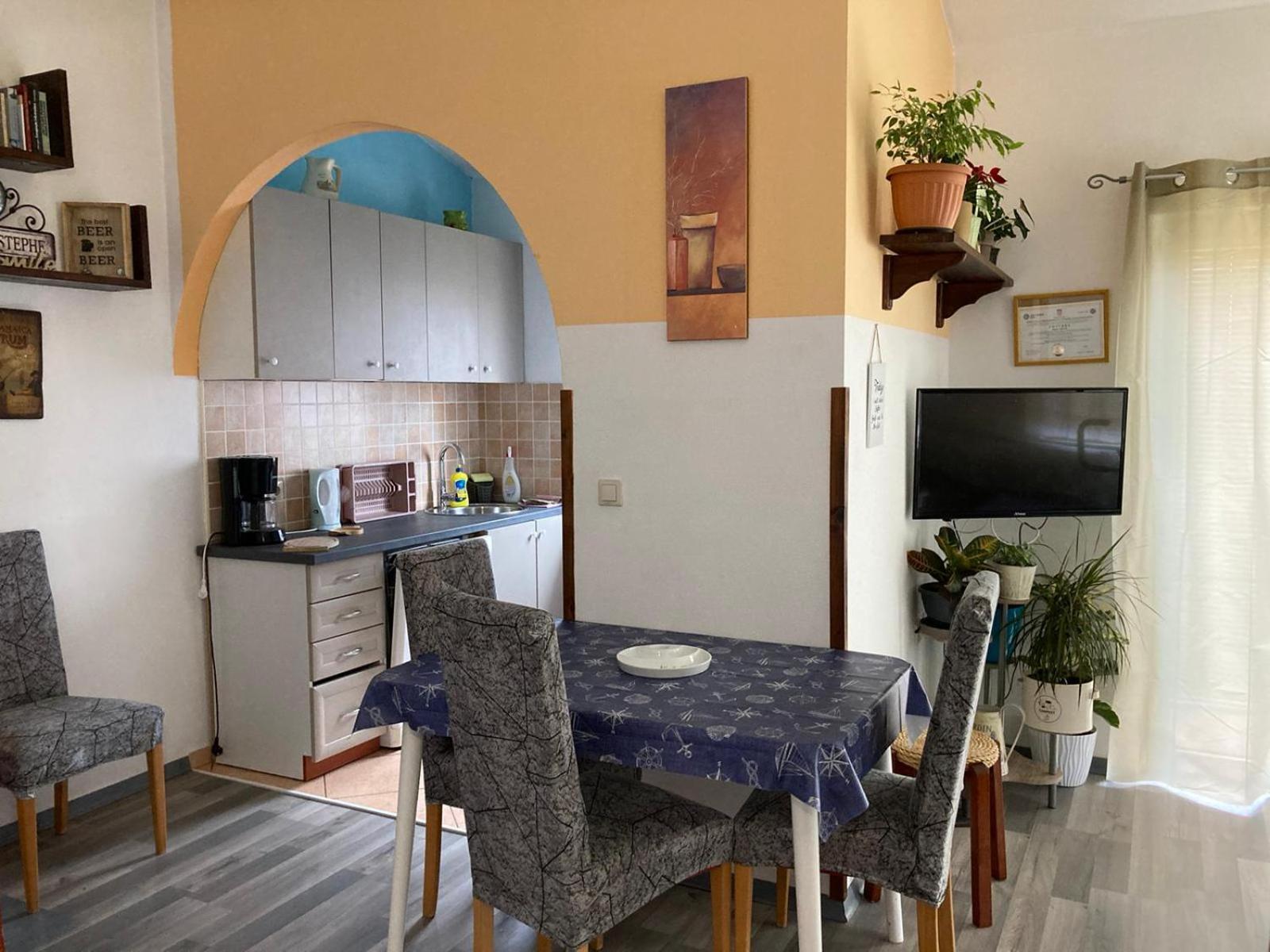 Apartman Perci Vrh Tar-Vabriga Eksteriør billede